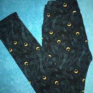 LulaRoe Dark Blue and Black peacock feathers